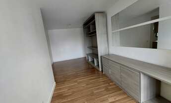 Imagem 7: Perto de metrô, comércios e serviços, 60m², 2 dorms sendo 1 st, 2 vagas