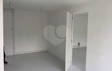 Imagem 7: Comercial com vaga nos jardins