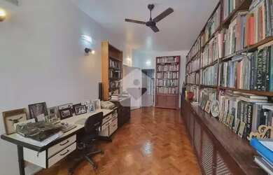 Imagem 10: Apartamento com 300 m , a venda no posto 6 com a planta original de 4 quartos, e com 2 vag