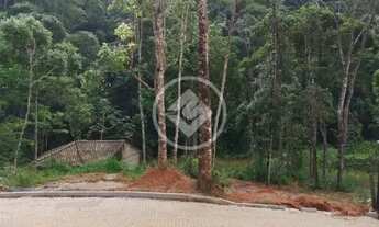 Imagem 7: Chácara a venda em Buenos Aires a 800 m do campo de futebol , com lago no fundo do terreno