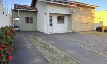 Imagem 2: Casa de 3 quartos valor 320 m2 com varanda nos fundos quintal de 12*3