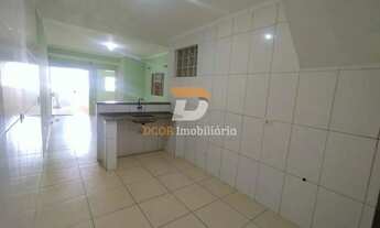 Imagem 5: Alugo casa de 03 cômodos com cozinha americana e ótima iluminação natural