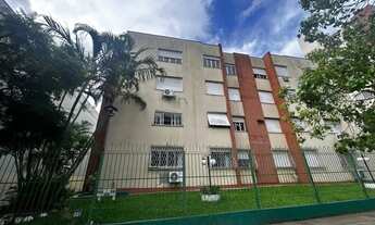 Imagem 2: Apartamento à venda terreo com pátio 2 dormitórios no bairro Menino Deus