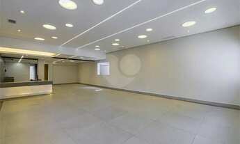 Imagem 4: Casa Comercial venda tem 339 metros quadrados com 3 quartos em Vila Nova Conceição - São P