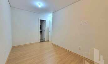 Imagem 3: Apartamento com 3 dormitórios para alugar, 71 m² por R$ 3.052,00/mês - Vila Assis - Jaú/SP