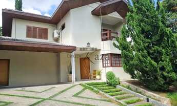 Imagem 2: Oportunidade - Casa em Condomínio - Urbanova - Altos da Serra I - 4 Dormitórios - 275m²