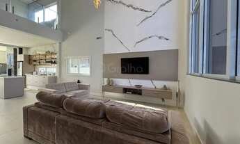 Imagem 3: Casa para Venda em Florianópolis, Campeche, 4 dormitórios, 4 suítes, 5 banheiros, 2 vagas