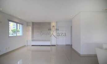 Imagem 3: Apartamento - Vila Suzana - 3 Suítes - 184m²