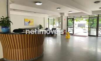 Imagem 2: Sala Comercial de 42m²; com Ponto Estratégico no Coração do Itaigara!