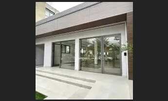 Imagem 3: Imóvel para aluguel tem 300 metros quadrados em Água Verde - Curitiba - PR