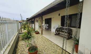 Imagem 2: Imóvel para venda tem 258 metros quadrados com 4 quartos em Centro - Barra Velha - SC