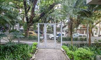 Imagem 2: Amplo apartamento reformado no coração do Bom Fim