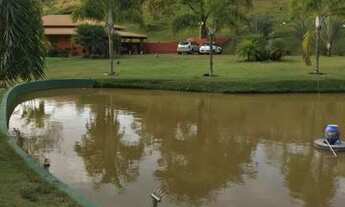 Imagem 3: Lindo Sítio c/ampla Lagoa e Piscina, todo cercado,casa sede + 02 casas/ 20.000 Mts