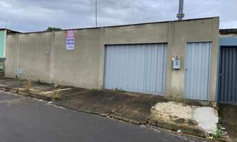 Imagem: Casa para venda de 2 quartos, com 65 m²