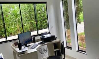 Imagem 3: Casa de condomínio sobrado para venda tem 465 metros quadrados com 4 quartos