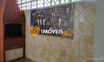 Imagem 2: CASA DE ESQUINA SEMI ISOLADA, 147M², 3 DORM SENDO 1 SUITE, GUILHERMINA - PRAIA GRANDE