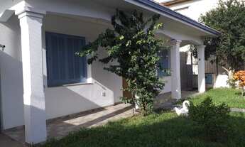 Imagem: Casa para venda possui 250 metros quadrados