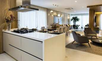 Imagem 3: Alto padrão em construção