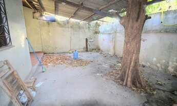 Imagem 5: IMPERDÍVEL! Casa residencial e comercial, com ponto comercial, 3 quartos, wc social, quint