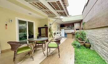 Imagem: Casa em Condomínio com 3 Suítes, Escritório