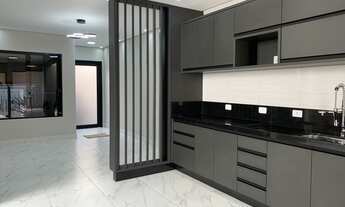 Imagem 2: Térrea para venda com 3 quartos e suíte com closet