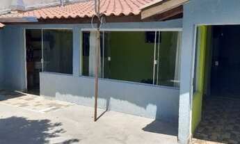 Imagem 2: Excelente casa com 110 m2 com 02 quartos quatupe 390,000.00