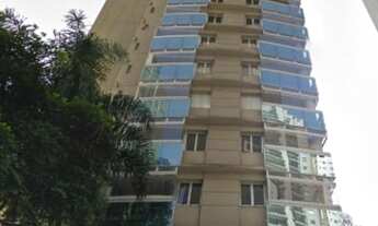 Imagem 3: Apartamento de 235 metros quadrados no bairro Moema com 3 quartos