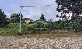 Imagem: Terreno em rua sem saída localizado em
