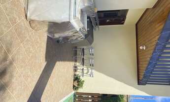 Imagem 4: Casa duplex em condomínio com três quartos super ventilada