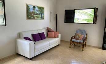 Imagem 3: Casa para venda possui 300 metros quadrados com 3 quartos em Centro - Lucena - PB