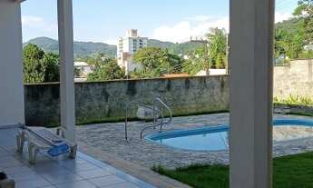 Imagem 2: Casa para Venda em Blumenau, Itoupava Seca, 3 dormitórios, 2 suítes, 2 banheiros, 3 vagas