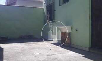 Imagem 2: Casa de 02 dormitórios com amplo quintal