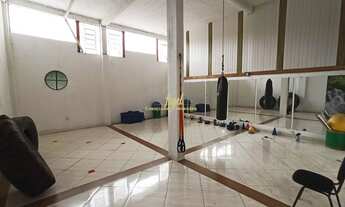 Imagem 2: Francisco Bernardino / Fontesville - Excelente Galpão com 127m² - Banheiros - Localização