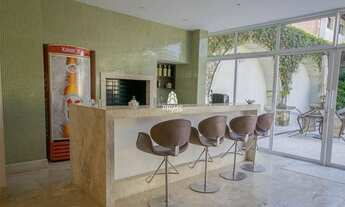 Imagem 4: CASA DE ALTO PADRÃO - 707m² 4 QUARTOS 8 VAGAS NO ÁGUA VERDE