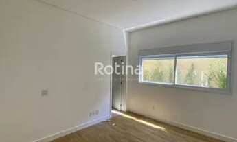 Imagem 5: Casa Condomínio Fechado à venda, 3 quartos, 3 suítes, 4 vagas, Cond. Golden Village - Uber