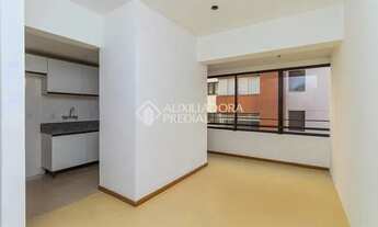 Imagem 2: PORTO ALEGRE - Apartamento Padrão - Mont Serrat