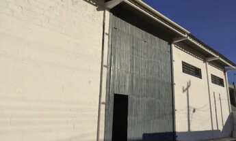 Imagem 2: Galpão perto da Avenida das Torres