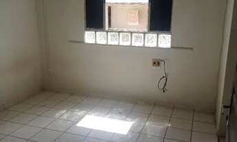 Imagem: Alugo uma kit Net 600 na avenida almirante