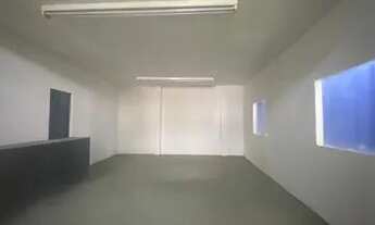 Imagem 6: Galpão medindo 800 m2 entre Praça 14 e Centro