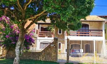 Imagem: Casa sobrado com 6 quartos - Bairro Loteamento