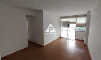 Imagem 5: Apartamento com 3 quartos, dependência completa e 2 vagas