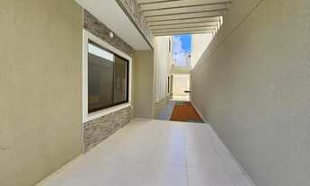 Imagem 4: Casa Duplex com área de 180m2, 4 suítes e amplo espaço! Casa Nova