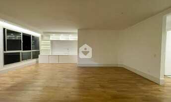 Imagem 3: Apartamento totalmente reformado na Lagoa, lado de Ipanema