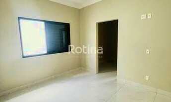 Imagem 3: Casa à venda, 3 quartos, 1 suíte, 4 vagas, Aclimação - Uberlândia/MG