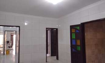 Imagem 3: Vende-se casa grande em ótima localização!