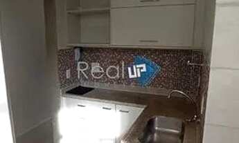 Imagem 7: QUARTO E SALA REFROMADO - LEBLON