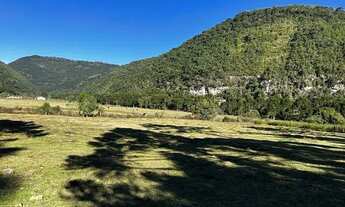 Imagem 7: TERRENO COM VISTA PARA UM LINDO VALE COM RIO NA PROPRIEDADE!