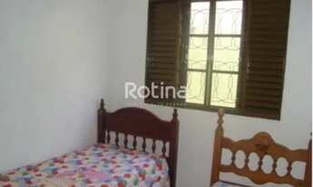 Imagem 3: Casa à venda, 3 quartos, 1 suíte, 2 vagas, Nossa Senhora das Graças - Uberlândia/MG