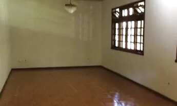 Imagem 3: Casa para aluguel com 200 metros quadrados com 3 quartos em Campo Comprido - Curitiba - PR