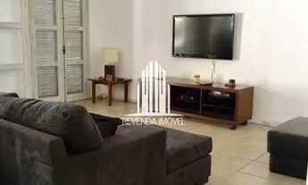 Imagem 4: CASA TÉRREA DE 375M² COM 5 DORMITÓRIOS (5 SUÍTES), 3 SALAS E 4 VAGAS À VENDA NA REGIÃO DE